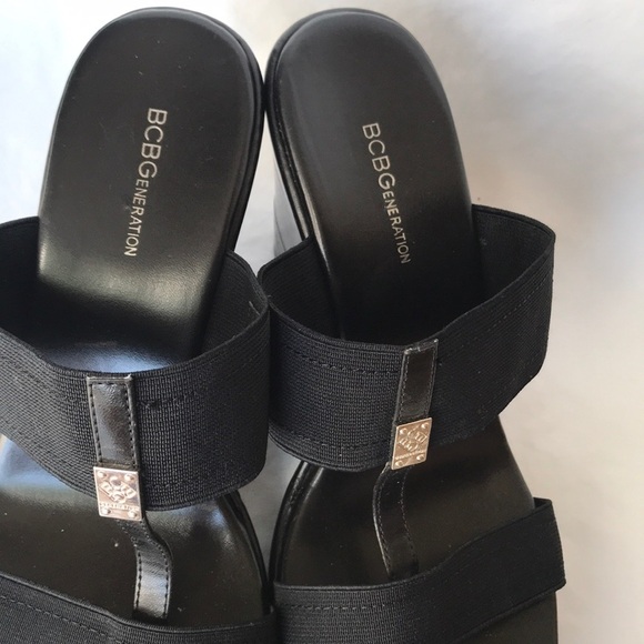 BCBGeneration black wedge open top shoes size 9M - Picture 2 of 6